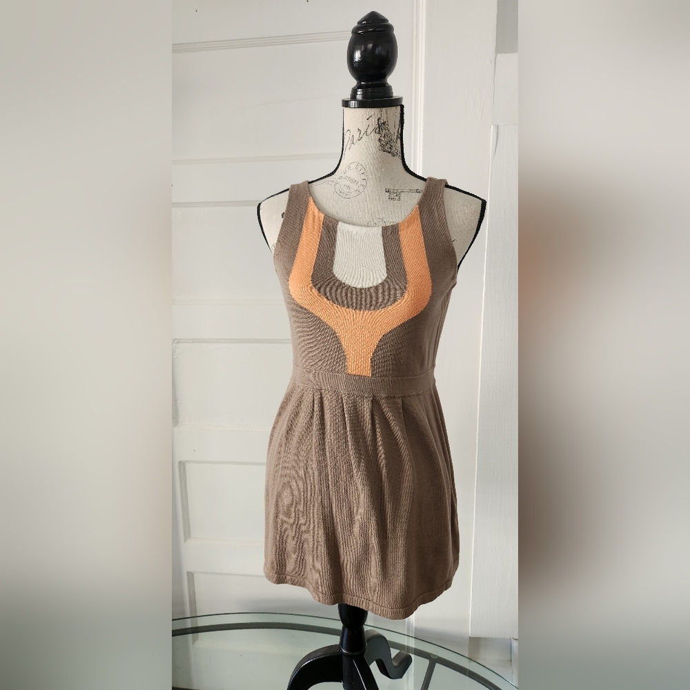 Women's knit top